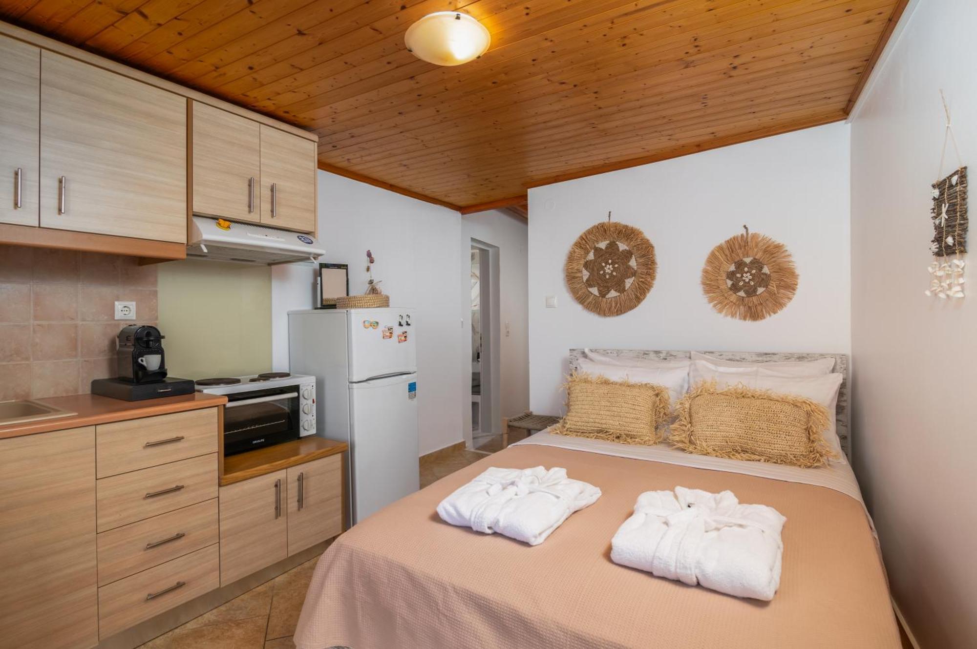 Seaside House Holiday home Adamantas (Milos)